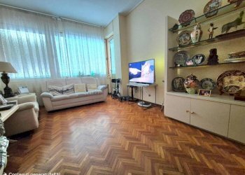 Salone - Apartment corso Dante Alighieri, 49, Cuneo (neighborhood Centro) - photo 3