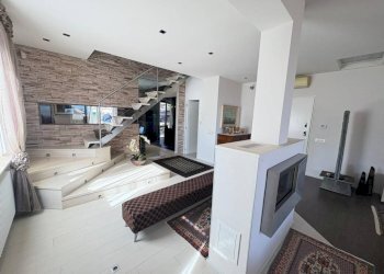 Interno non residenziale - Attico via Gibilrossa, 77, Genova (zona Quarto) - foto 24
