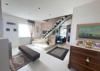 Salone - Attico via Gibilrossa, 77, Genova (zona Quarto) - foto 25