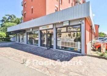 Zona - Shop via del Triumvirato, 89/A, Bologna (neighborhood Borgo Panigale) - photo 3