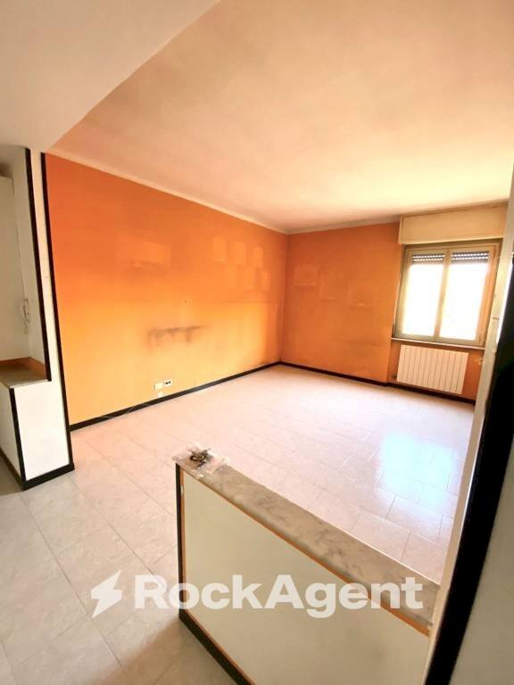 Camera da letto - Trilocale via degli Umiliati, 16, Milano (zona Ponte Lambro) - foto 3