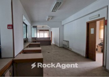 Interno non residenziale - Altro corso Italia, 8, Motta San Giovanni - foto 5