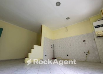 Salone - Three-room apartment via Vincenzo D'Amato, 18, Catanzaro - photo 4