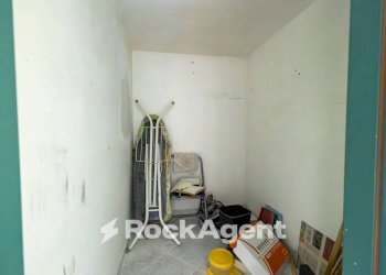 Ripostiglio - Three-room apartment via Vincenzo D'Amato, 18, Catanzaro - photo 20