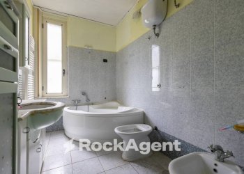 Bagno - Three-room apartment via Vincenzo D'Amato, 18, Catanzaro - photo 32
