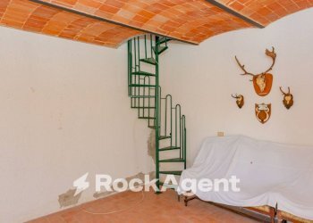 Cantina - Casa indipendente via Circonvallazione, 19, Castiglione Tinella - foto 7