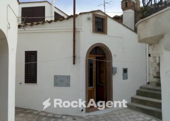 Facciata - Casa indipendente Rione Oronzo Filazzola, 8, Grottole - foto 1