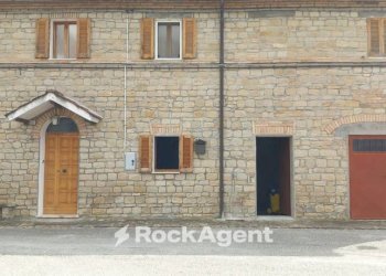 Facciata - Rustic via Santa Maria, 8, Cupramontana - photo 2