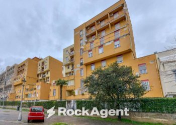 Facciata - Apartment via Napoli Achille, 9, Salerno - photo 1