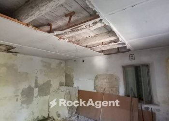 Stanza non arredata - Villa Roncitelli, AN, Senigallia - photo 19