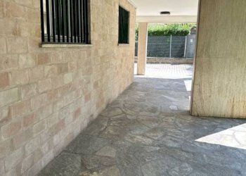 Interno palazzo - Magazzino via Monte Suello, 4, Padova - foto 18