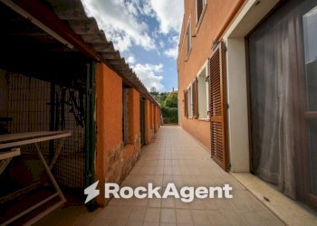 Veranda - Apartment via Roma, 4, Sennori - photo 27