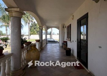 Veranda - Villa via Mesagne, San Donaci - photo 2