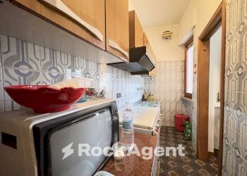 Cucina - Quadrilocale viale Piceno Aprutino, 120, Civitella del Tronto - foto 6