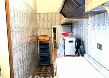 Cantina - Four-room apartment viale Piceno Aprutino, 120, Civitella del Tronto - photo 8