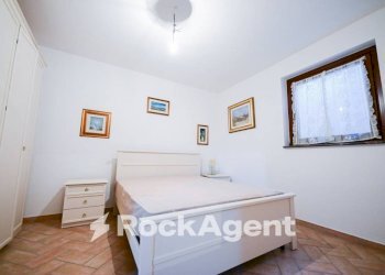Camera da letto - Villa via Philadelphia, 17, Satriano - photo 25