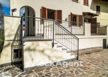 Interno palazzo - Quadrilocale Frazione Camolino, Montesegale - foto 6