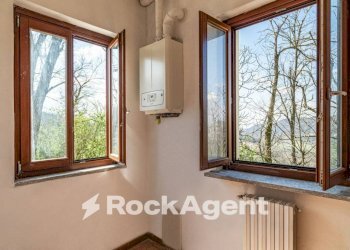 Camera da letto - Quadrilocale Frazione Camolino, Montesegale - foto 16