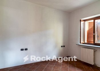 Camera da letto - Quadrilocale Frazione Camolino, Montesegale - foto 19