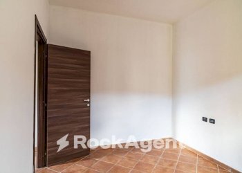 Camera da letto - Quadrilocale Frazione Camolino, Montesegale - foto 21