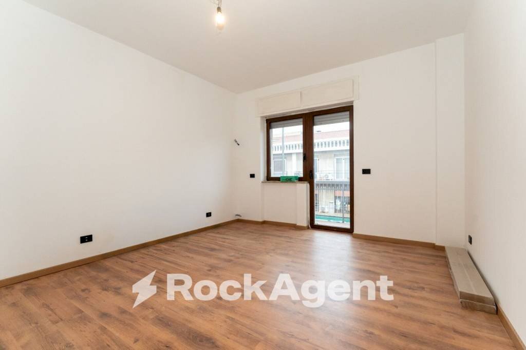Camera da letto - Three-room apartment via Don Luigi Sturzo, 142, Catania - photo 1