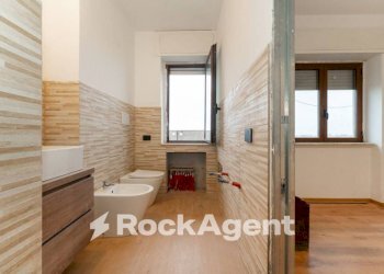 Bagno - Trilocale via Don Luigi Sturzo, 142, Catania - foto 3