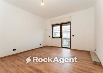 Camera da letto - Three-room apartment via Don Luigi Sturzo, 142, Catania - photo 1