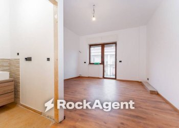 Disimpegno - Three-room apartment via Don Luigi Sturzo, 142, Catania - photo 11