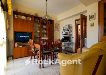Salone - Four-room apartment viale Barlaam da Seminara, 36, Catanzaro - photo 7