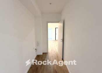 Corridoio - Three-room apartment via Roncaglia, 14, Milano (neighborhood Washington) - photo 10