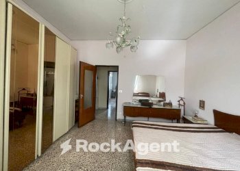 Camera da letto - Four-room apartment via Starza, 41, Angri - photo 16