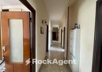 Corridoio - Four-room apartment via Starza, 41, Angri - photo 14