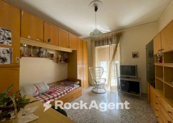 Camera da letto - Four-room apartment via Starza, 41, Angri - photo 24