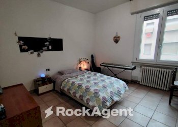 Camera da letto - One-room apartment via Giuseppe Cesare Abba, Parma - photo 14