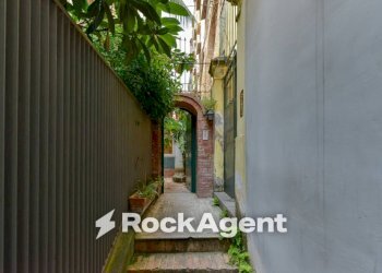 Giardino - Two-room apartment via del Parco Margherita, Napoli (neighborhood Chiaia) - photo 6