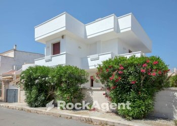 Facciata - Villa via Venere, 37, Carovigno - photo 1