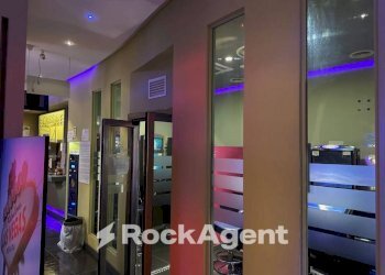 Interno non residenziale - Attività Commerciale corso Umberto I, 16, Montesilvano - foto 1