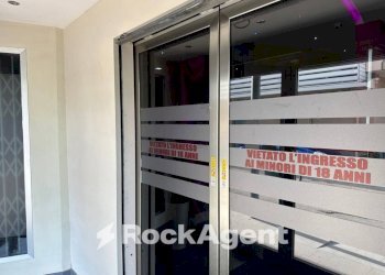 Interno non residenziale - Attività Commerciale corso Umberto I, 16, Montesilvano - foto 24