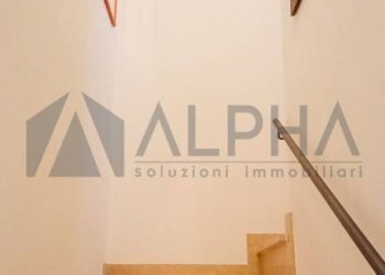 Scala - Villa via Maria Montessori, Russi - photo 32