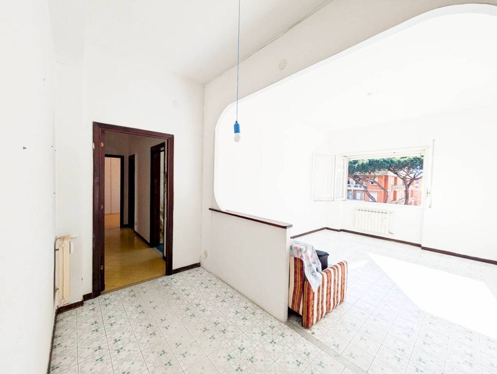Salone - Trilocale via Angelo Olivieri, Roma (zona Lido di Ostia) - foto 2
