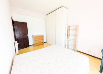 Camera da letto - Trilocale via Angelo Olivieri, Roma (zona Lido di Ostia) - foto 14
