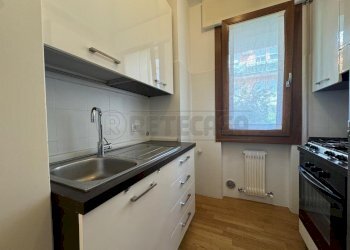 WhatsApp Image 2026-04-13 at 15.21.34 (2).jpeg - Three-room apartment Bassano del Grappa - photo 5