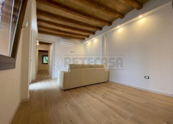 WhatsApp Image 2026-05-15 at 10.36.30 (1).jpg - Two-room apartment Via Campo Marzio 38, Bassano del Grappa - photo 6