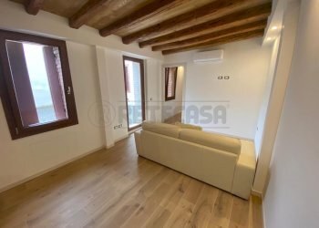 WhatsApp Image 2026-05-15 at 10.36.31 (2).jpg - Two-room apartment Via Campo Marzio 38, Bassano del Grappa - photo 9