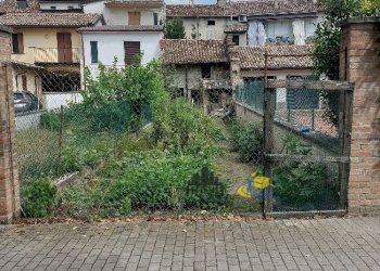 Accesso carraio.jpg - Terratetto - Terracielo Soragna - foto 11