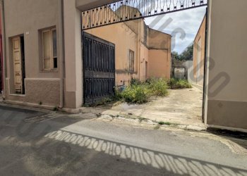 facciata - Villa Via dei Gracchi 36, Monserrato - foto 1