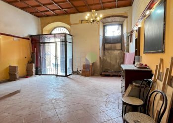accesso al salone di ingresso - Laboratorio Scali del Pesce 11, Livorno - foto 2