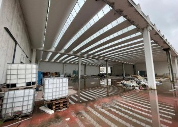 CAPANNONE VENDE DILEOIMMOBILIARE (1).jpeg - Locale Commerciale Ascoli Piceno - foto 7
