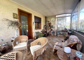 Portico.jpg - Terraced Villa Via A. De Gasperi 30, Bolzano Vicentino - photo 3