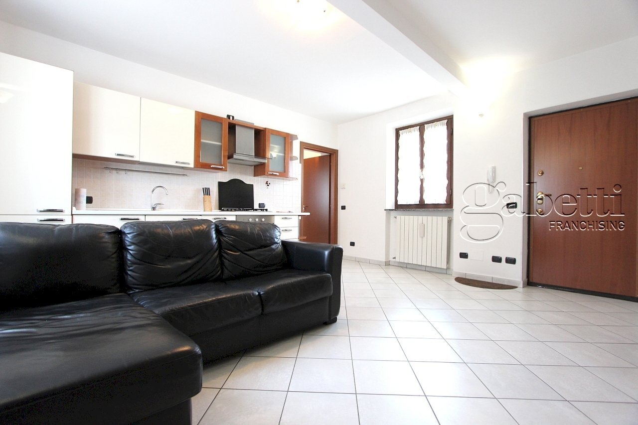 zona giorno - Two-room apartment Via Paolo Castelnovo, Parabiago - photo 1